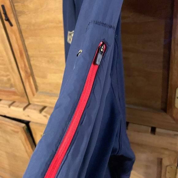 New England Patriots logo pull over warm - Picture 7 of 13